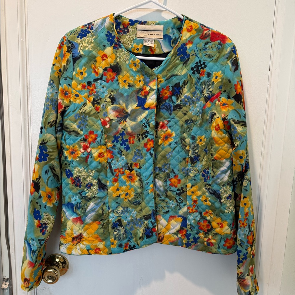 Vintage Carrie Allen quilted floral jacket.